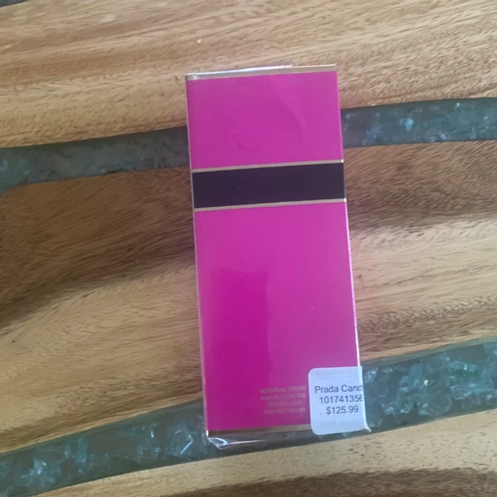 PRADA  CANDY perfume box - Picture 3 of 3